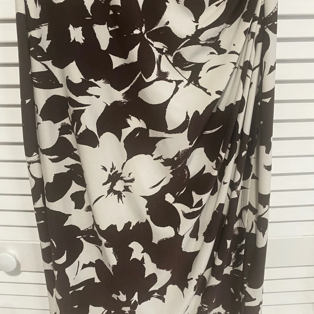 Lauren Ralph Lauren Body Con Dress Brown and Beige Size 4 - Picture 5 of 13